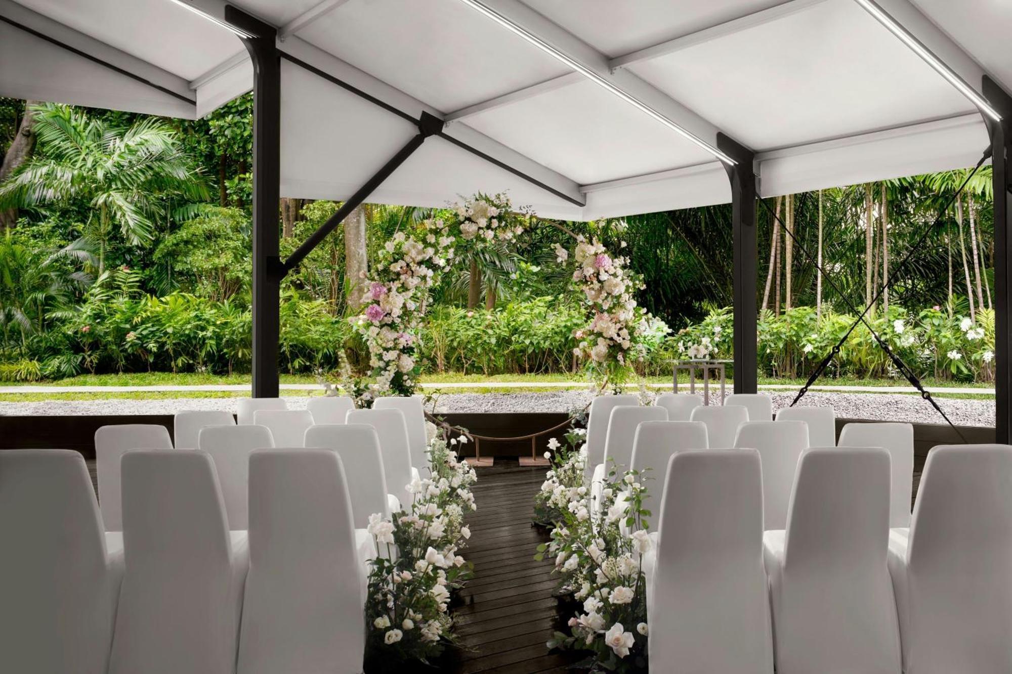 The Ritz-carlton, Millenia 5* Singapore